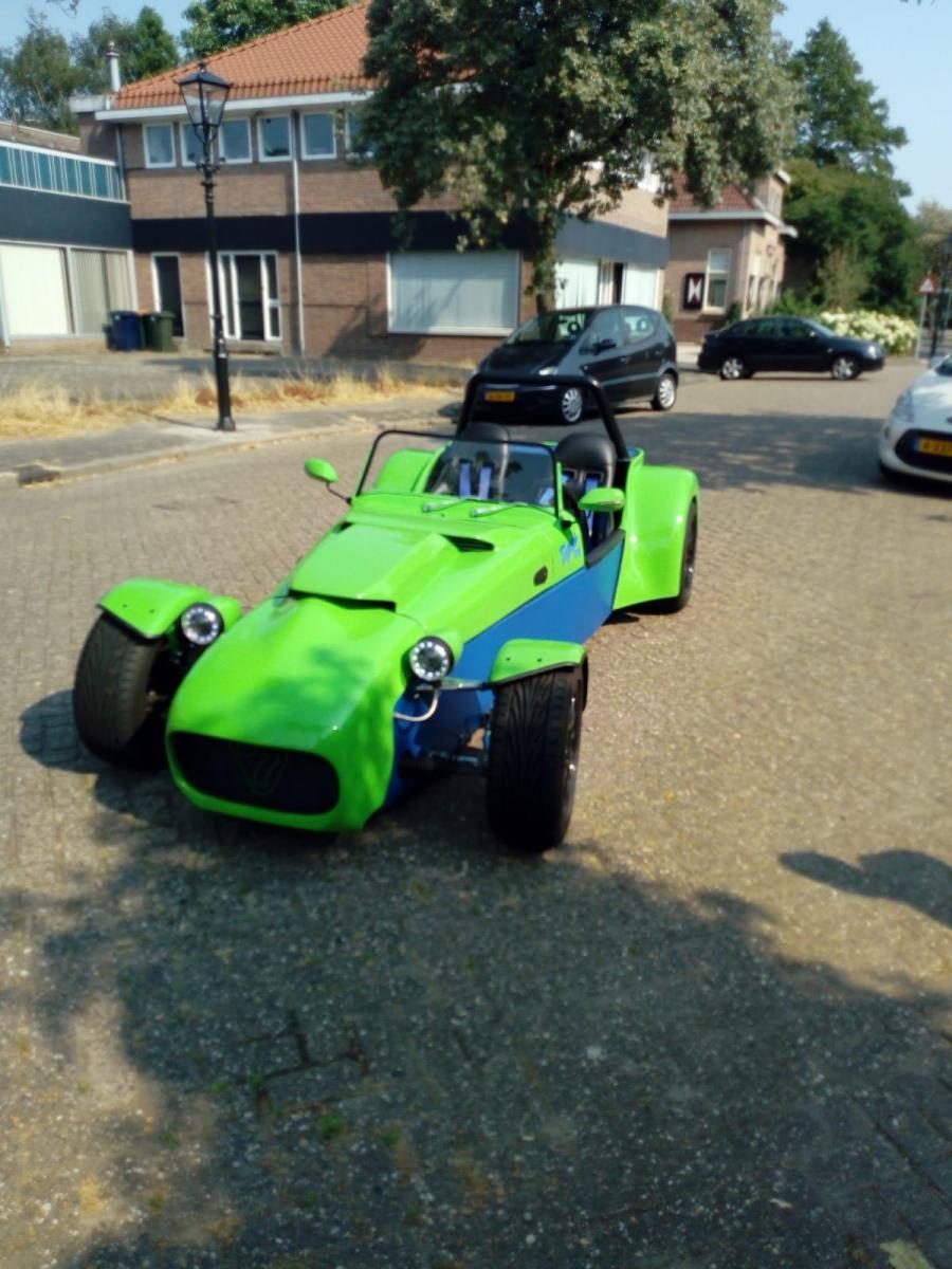 Soulthways sportcar 2.jpg
